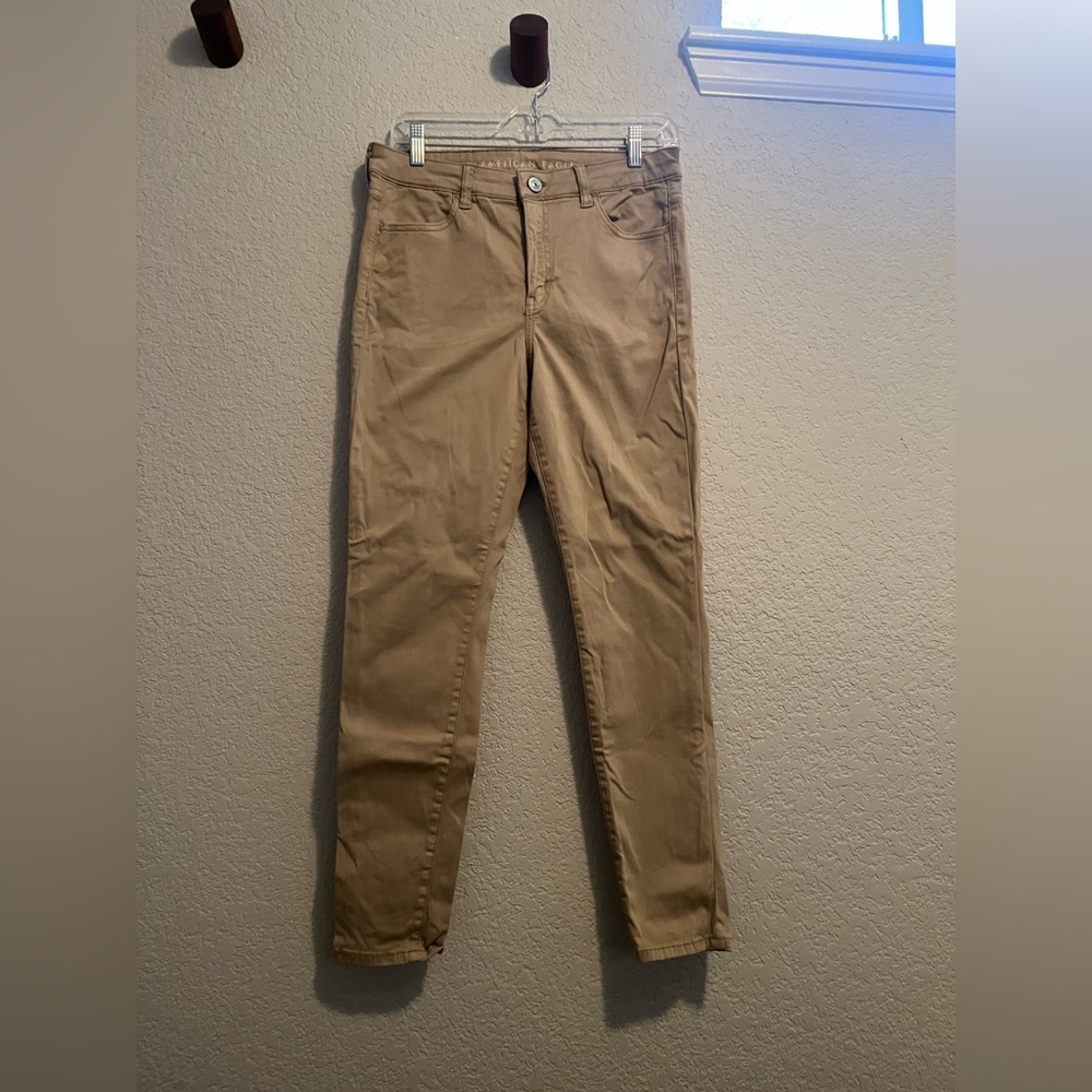American Eagle Tan Hi-Rise Jegging 10R